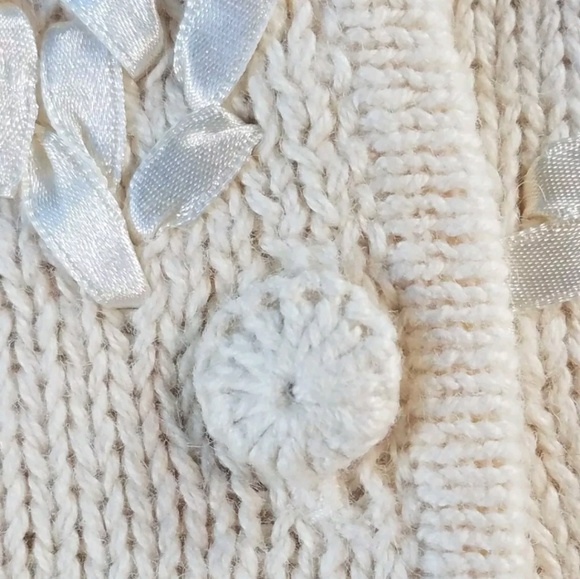 Sostanza Sleeveless Cardigan Lace Flower Design L - Picture 4 of 6